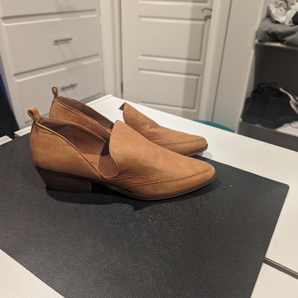 Lucky Brand Mahzan ankle boot